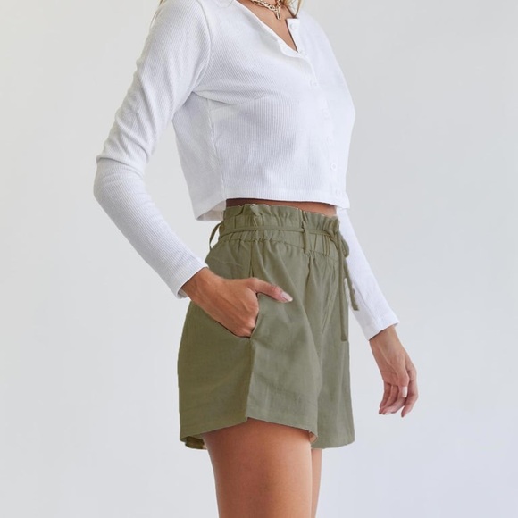 Princess Polly Olive Green Women Shorts - Picture 2 of 5